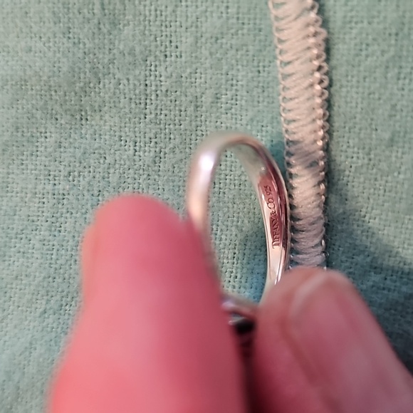 Tiffany & Co. 925 Serling Silver Elsa Peretti Heart Ring Sz 8.5 FIRM ON PRICE - Picture 4 of 5